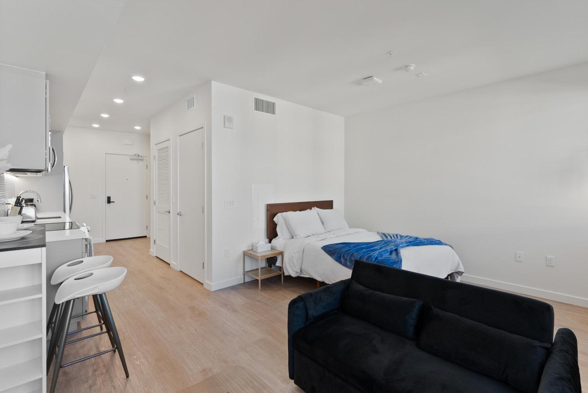 Bright Studio On Sunset Blvd, Free Parking, Gym, And Pool Los Angeles Exteriör bild