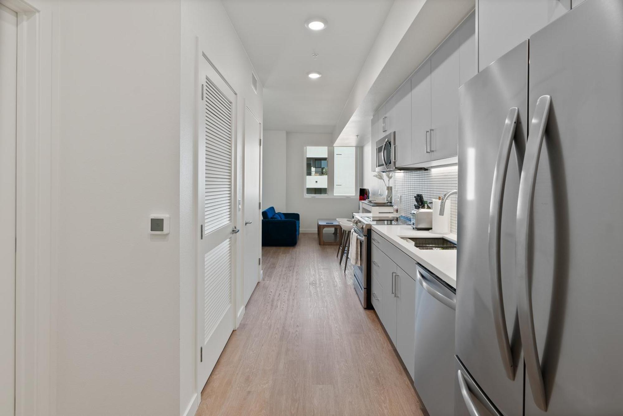 Bright Studio On Sunset Blvd, Free Parking, Gym, And Pool Los Angeles Exteriör bild